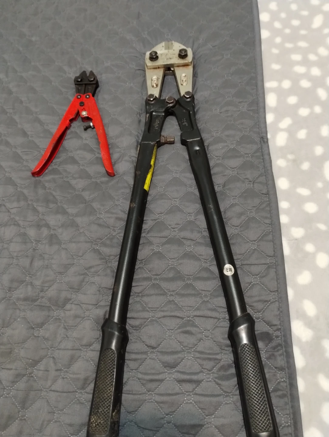 Bolt Cutters - Red & Black - photo 2