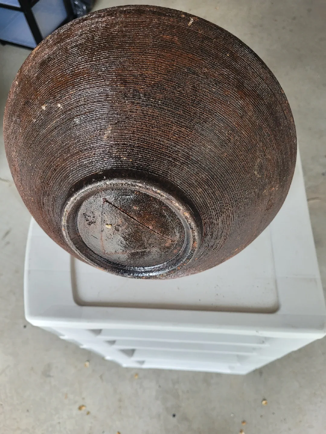 Rustic Brown Decorative Vase image indicator(3)