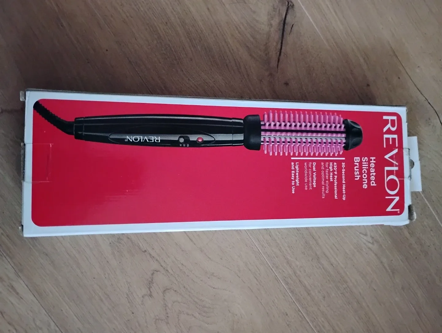 Revlon Pro Style Volume Heated Silicone Brush image indicator(3)