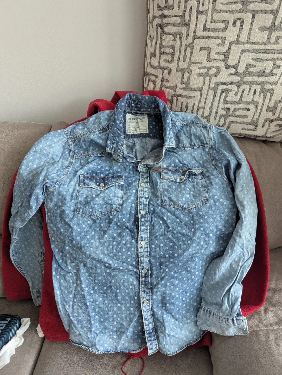 Hoodie,Shirt and cushion image indicator(2)