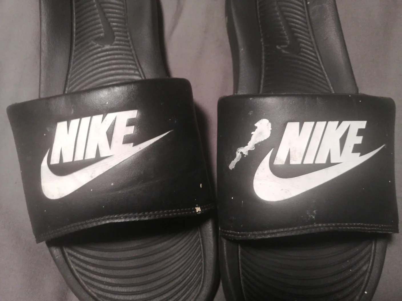 Nike Slides - Black image indicator(2)