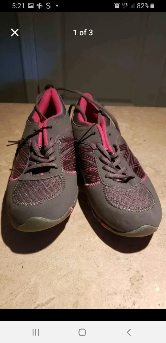 Grey & Pink Athletic Shoes