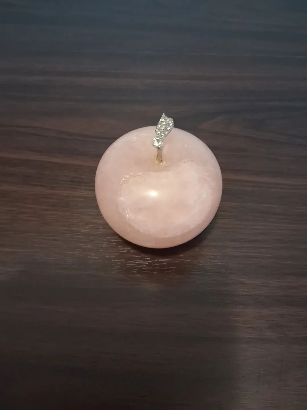 Rose Quartz Apple with Rhinestone Leaf image indicator(2)