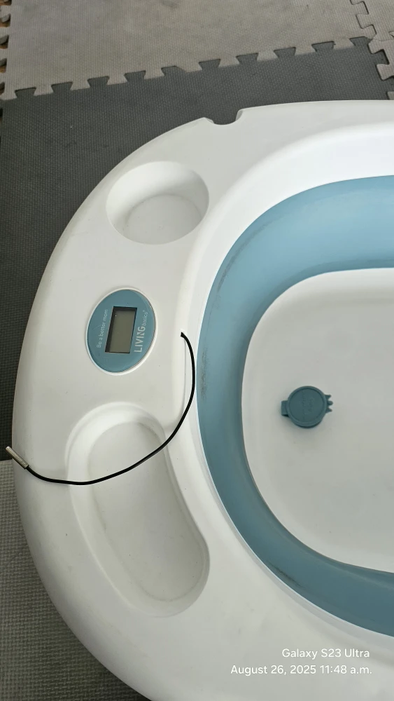 LIVINGbasics Foldable Baby Bathtub - Blue - photo 2