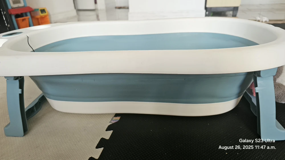 LIVINGbasics Foldable Baby Bathtub - Blue - photo 3
