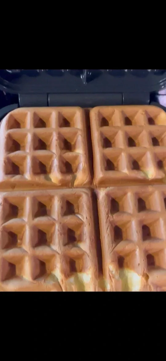 【NEW】Ninja BW1000C Belgian Waffle Maker image indicator(2)