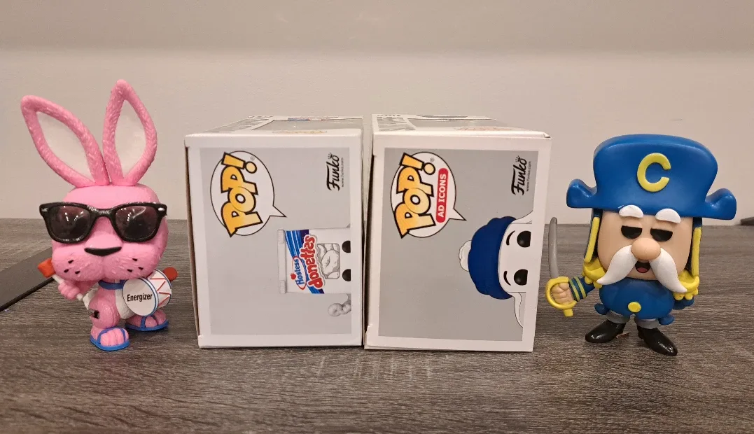 🥤 Slush Puppies 🍩 Powdered Donettes 🐰 Energizer 🥣 Cap'n Crunch image indicator(5)