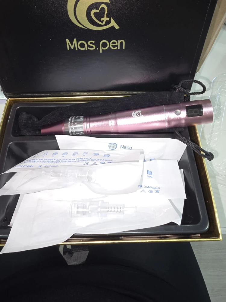 Mas.pen Microneedling Pen with Needles