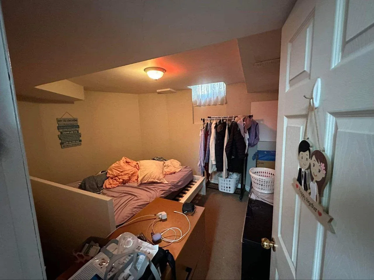 Shared Room For Rent At Mississauga