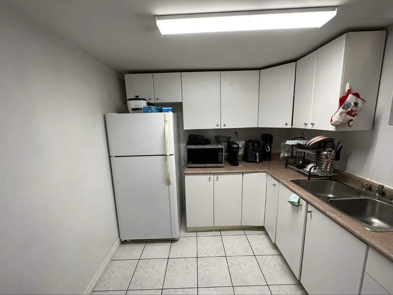 Shared Room For Rent At Mississauga image indicator(2)
