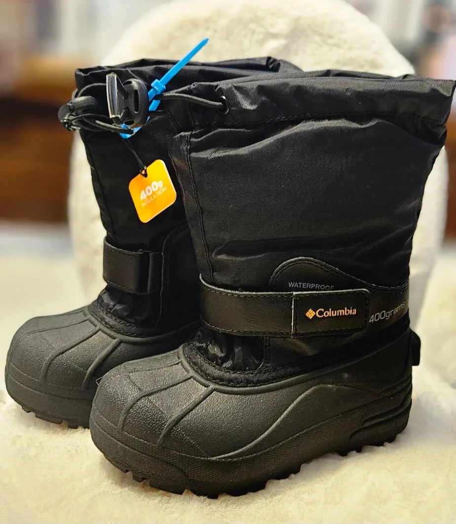 Columbia boys Powderbug Forty Snow Boot