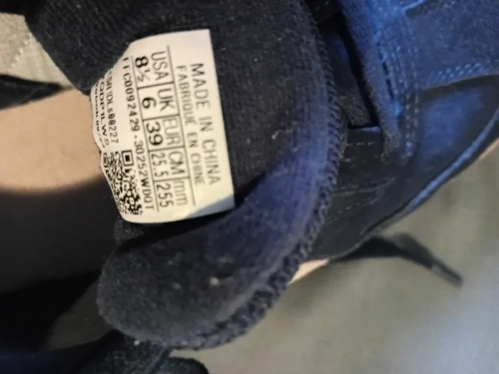 Reebok Club MEMT Navy unisex Sneakers - US 8.5 image indicator(4)