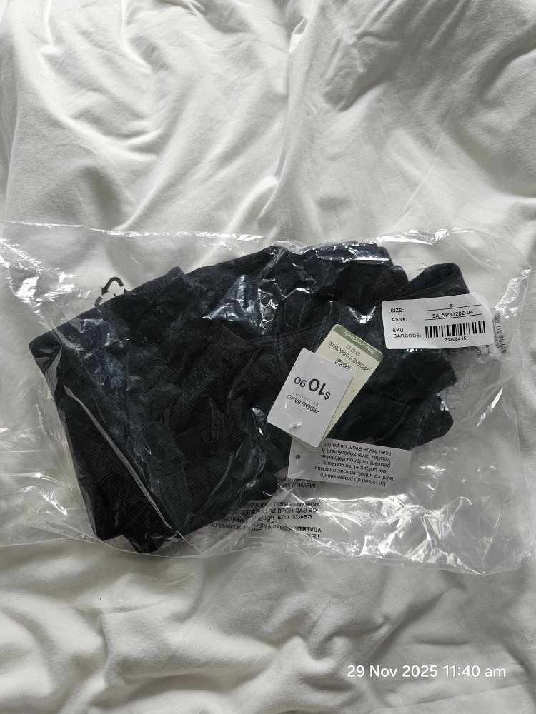 3 New Ardene Collective Tops (Size S, M) - photo 5