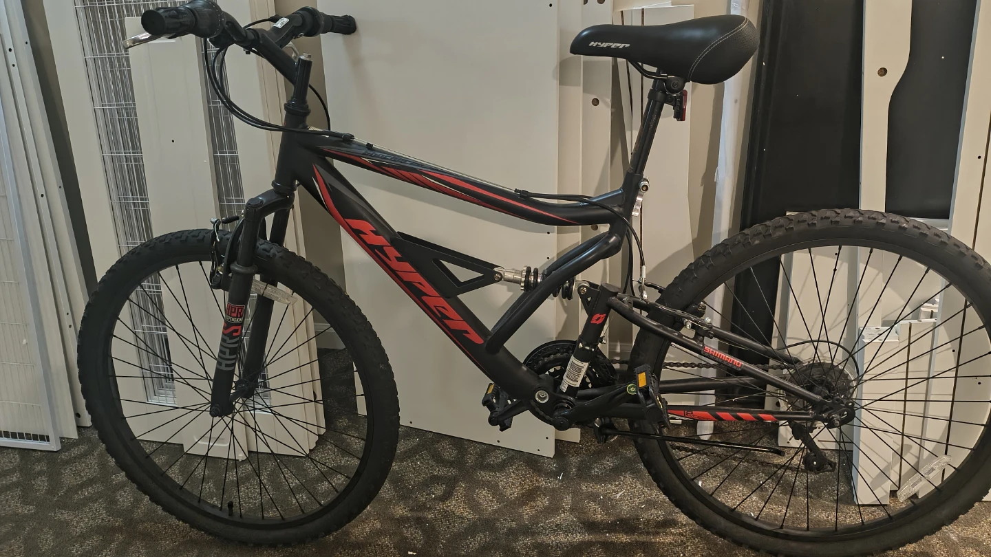 26-in hyper shocker mountain bike