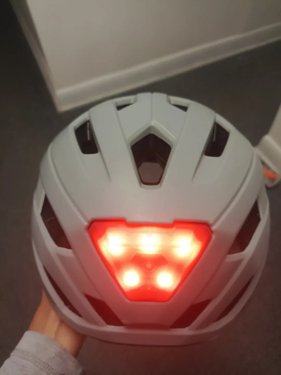 Supercycle Mountain Bike & Helmet image indicator(4)