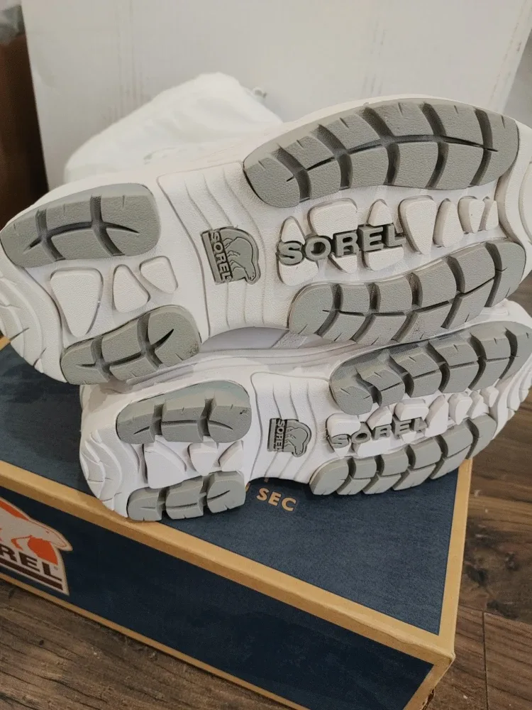 🧡BRAND NEW SOREL WINTER BOOTS WOMENS SIZE 6 image indicator(6)