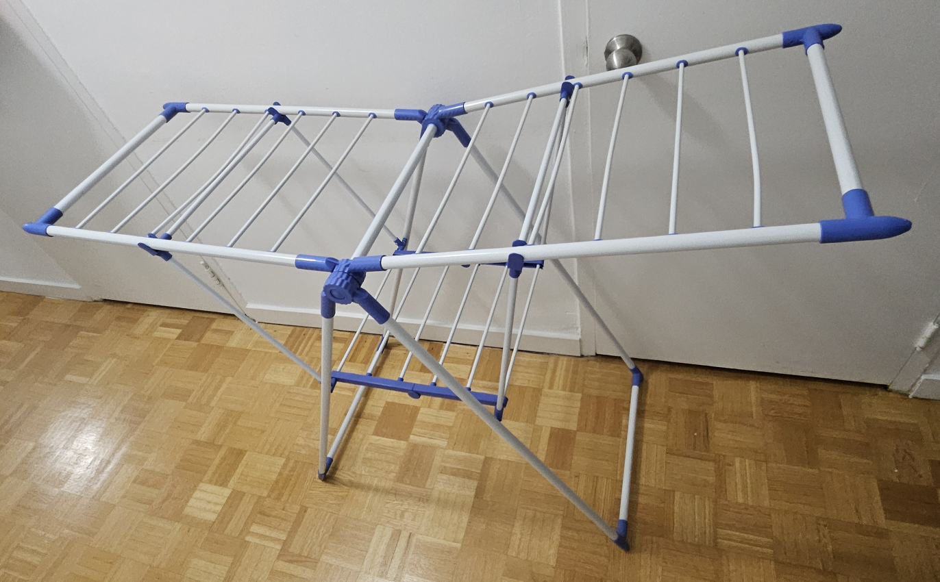Foldable Clothes Drying Rack - photo 2