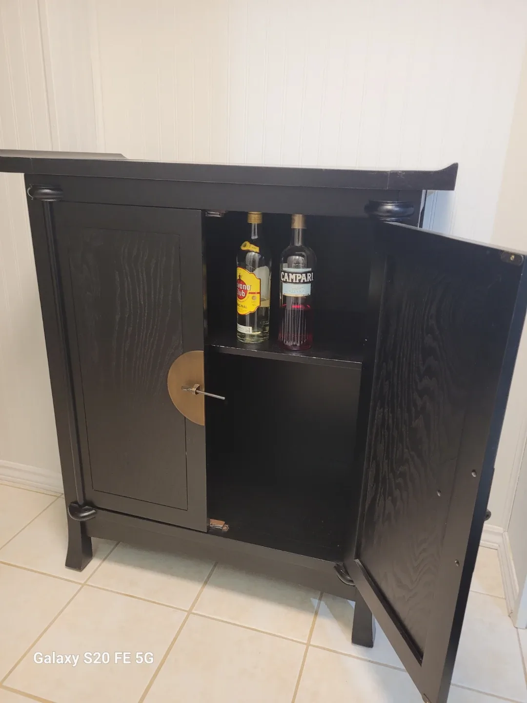 Black 2 door cabinet