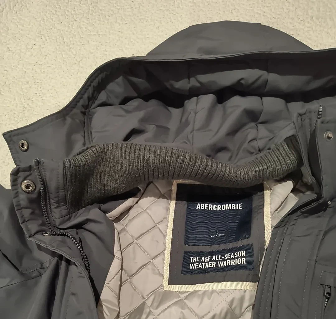 A&F 1892 Gray Winter Parka Talla L image indicator(10)