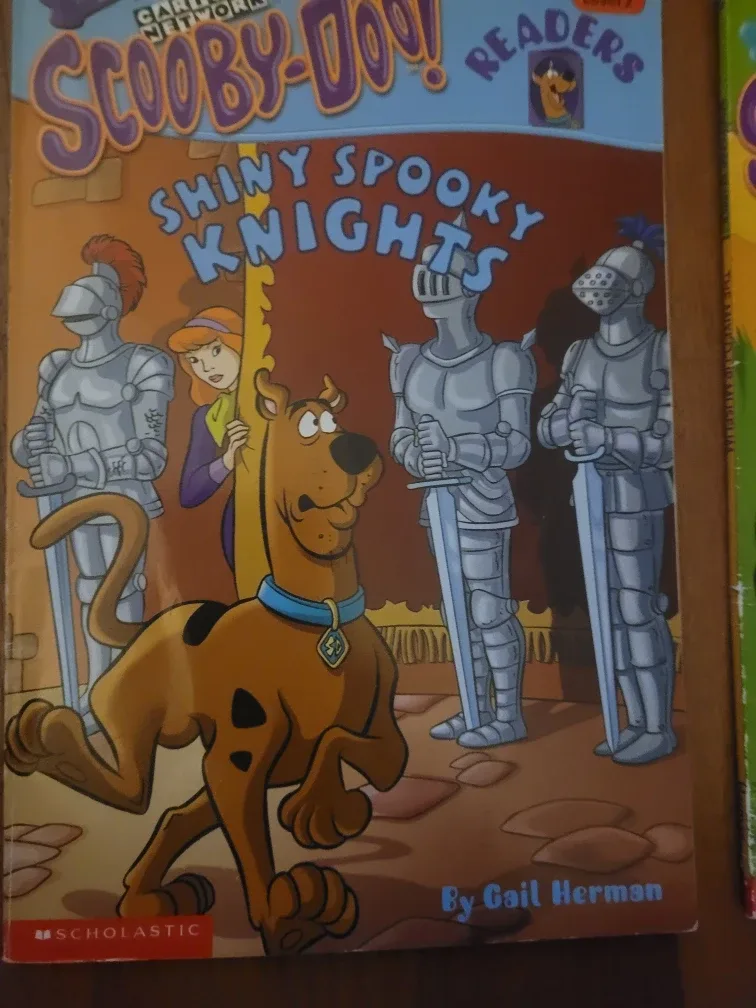 Scooby-Doo! Readers Book Set (5) image indicator(5)