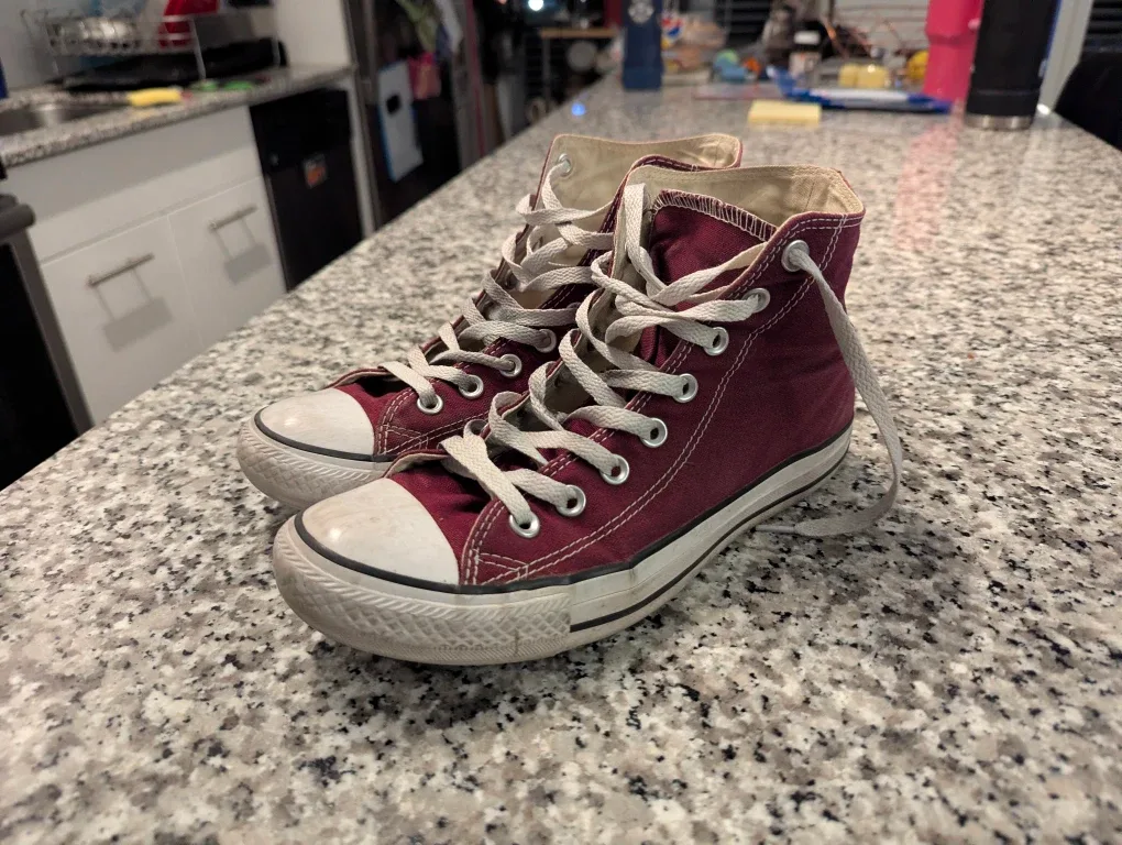Chucks Converse Maroon