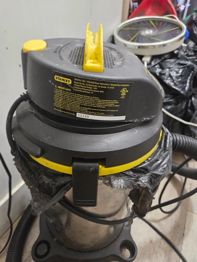 Stanley 2.8 HP Wet/Dry Vac image indicator(2)