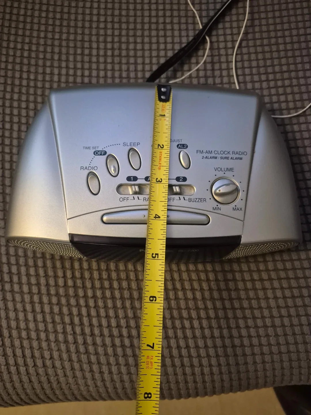 Panasonic RC-7200 FM/AM Clock Radio image indicator(3)