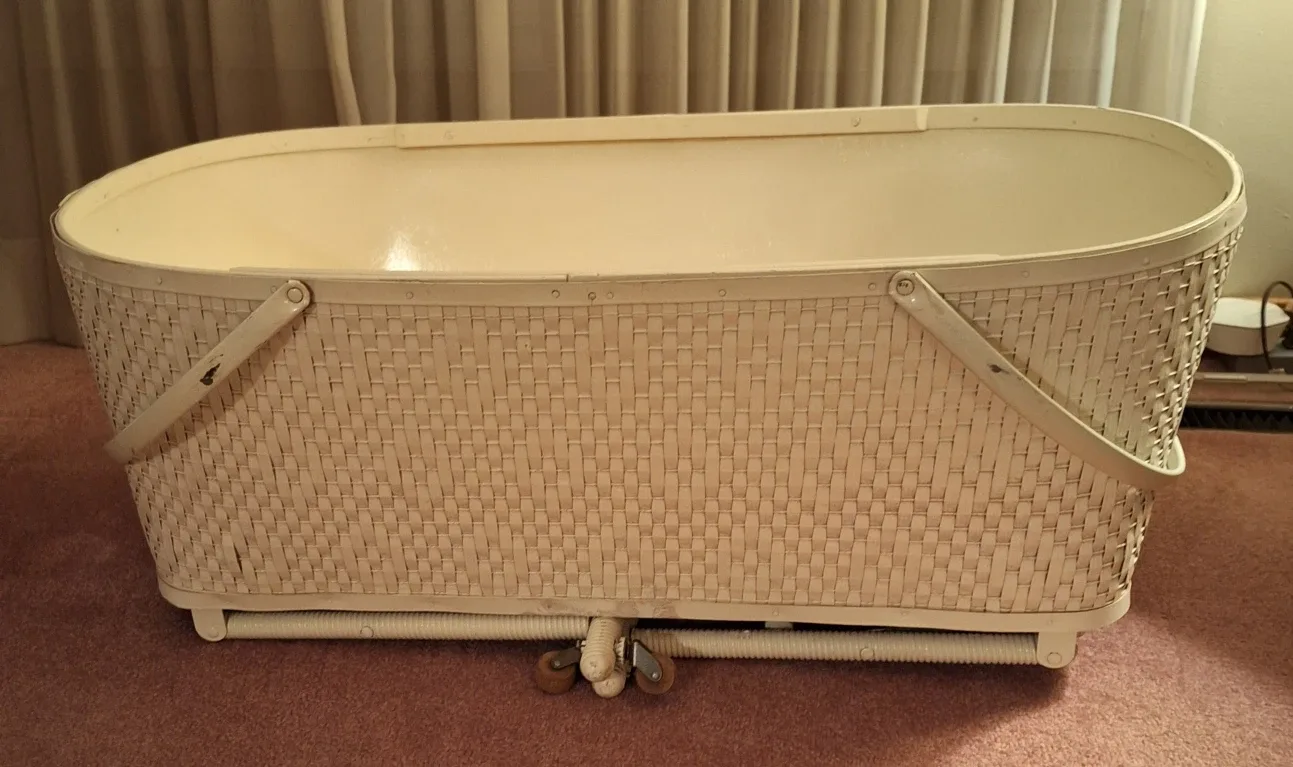 Vintage Mid-Century Redmon Wicker Bassinet image indicator(7)