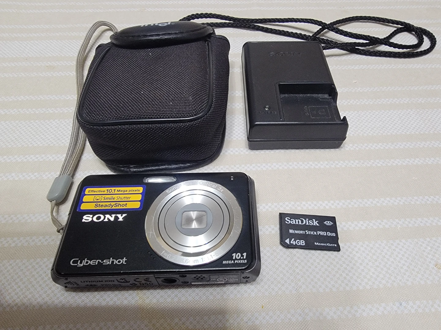 Sony Cyber-shot DSC-W180 Camera