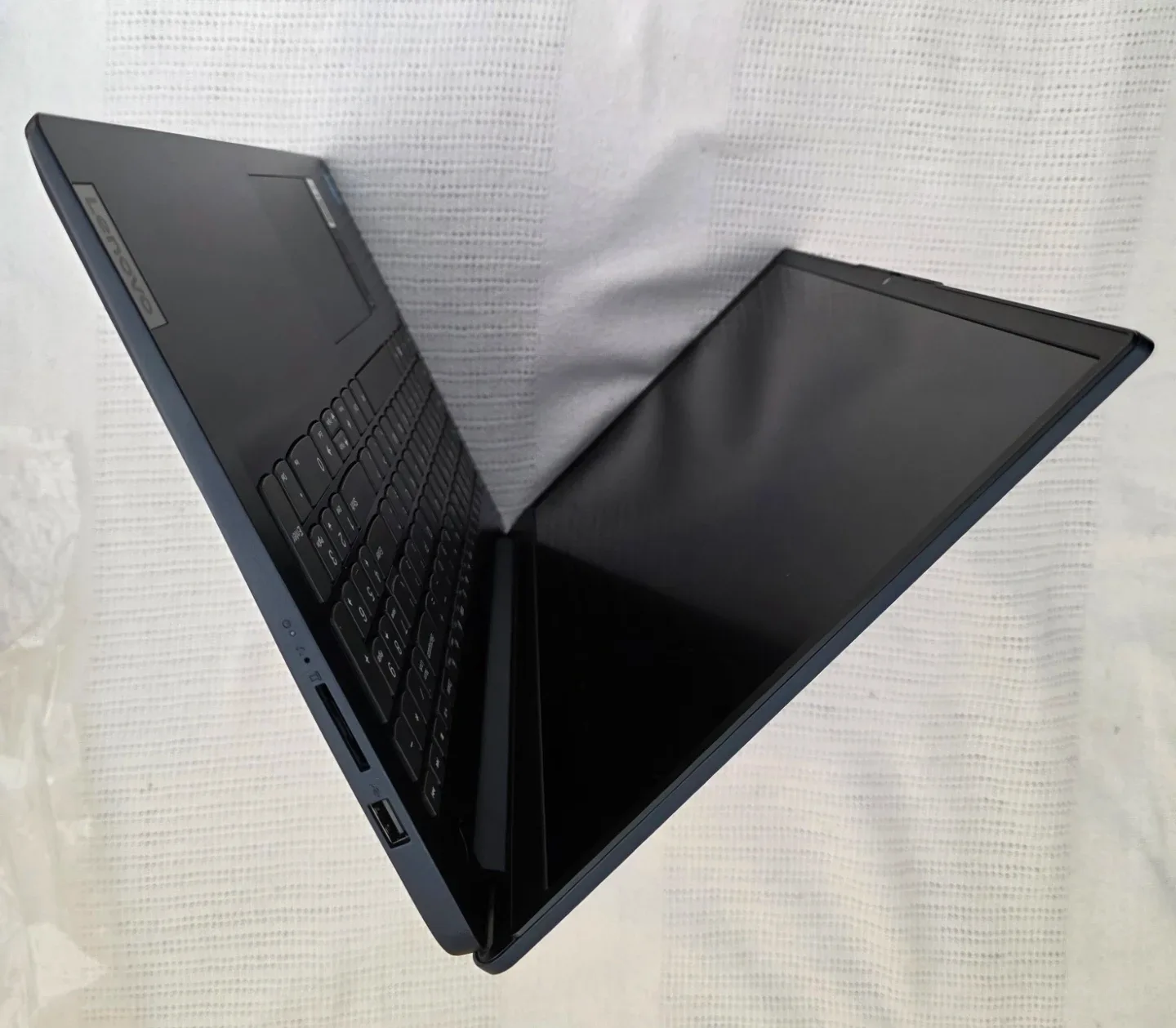 Lenovo Laptop image indicator(2)