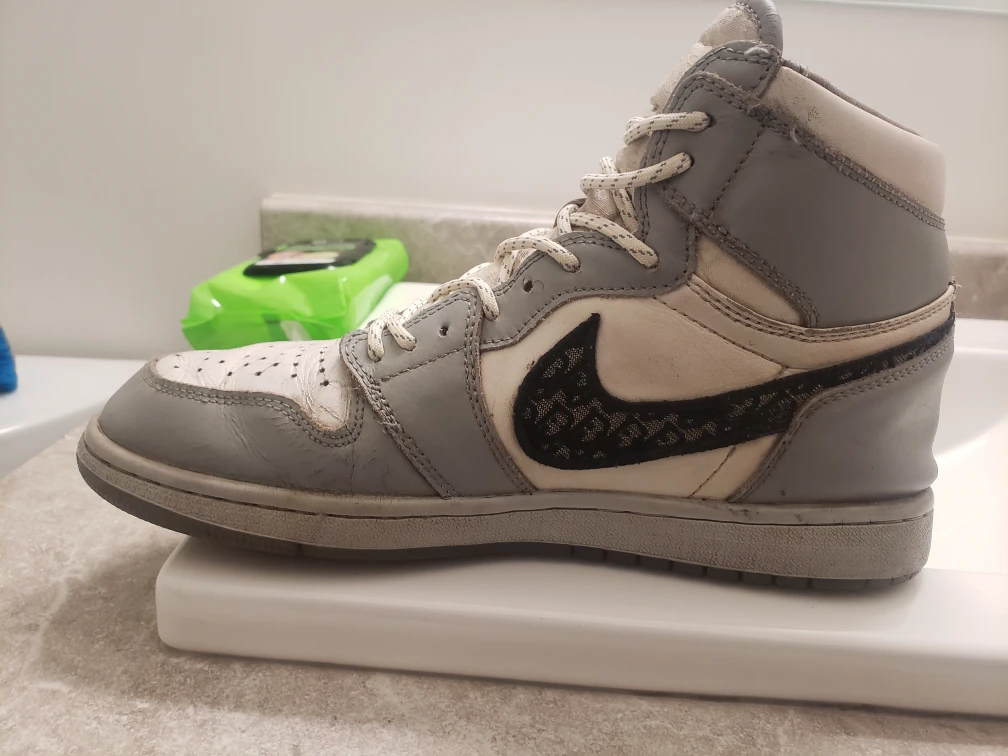 Nike Air Jordan 1 Dior High Top Sneakers - photo 5