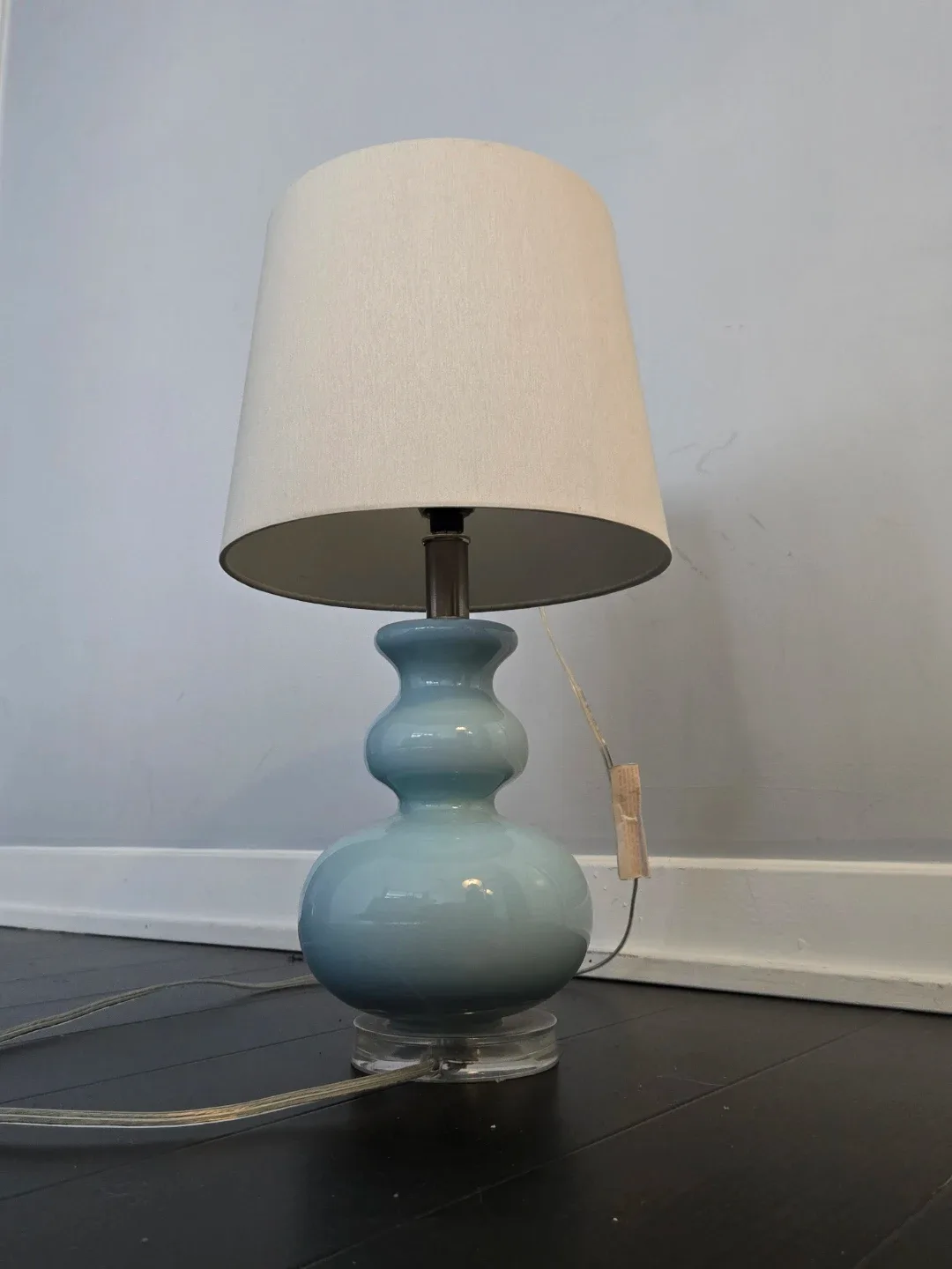 Blue Ceramic Table Lamp image indicator(2)
