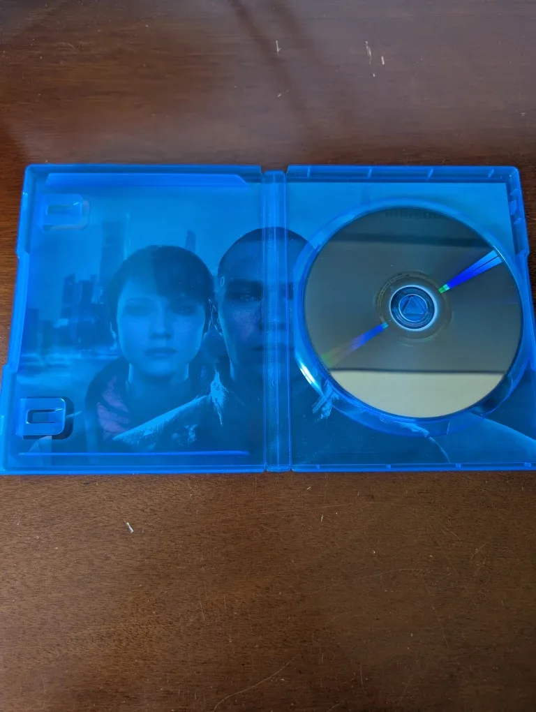 Detroit: Become Human (PS4) - Read Bio  image indicator(3)