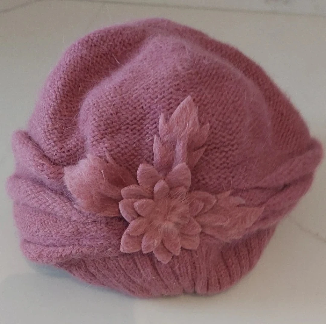 Pink Knit Beret Hat with Flower Detail - photo 3