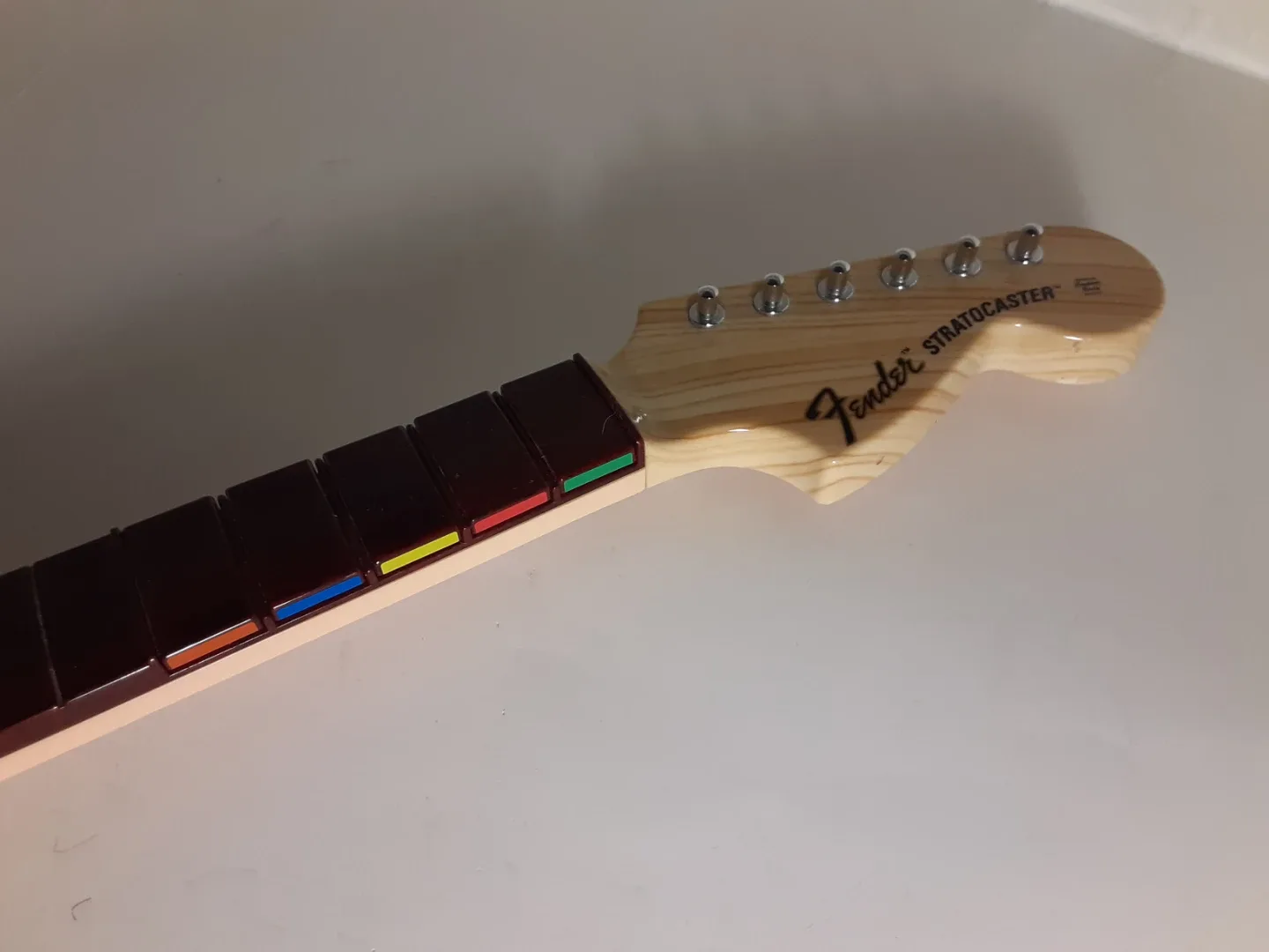 Rockband Xbox 360 - Fender Stratocaster Guitar Controller image indicator(3)