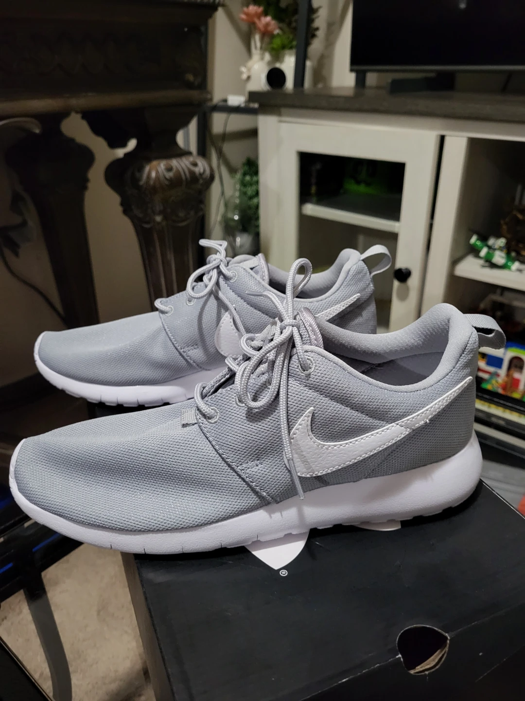 Nike Roshe One Grey Sneakers - photo 2
