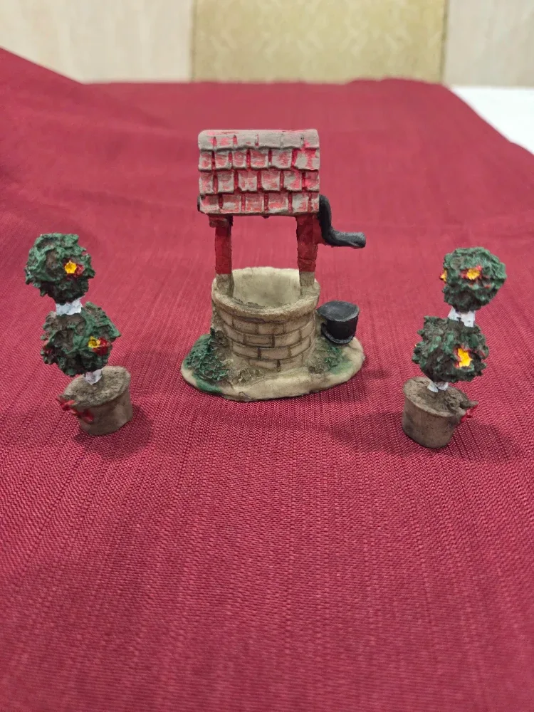 Miniature Wishing Well Figurine