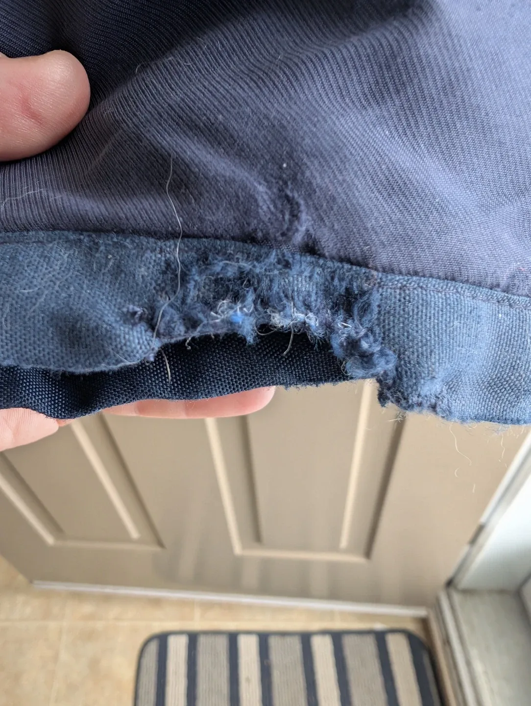 Boys sz 4/5 snow pants image indicator(4)