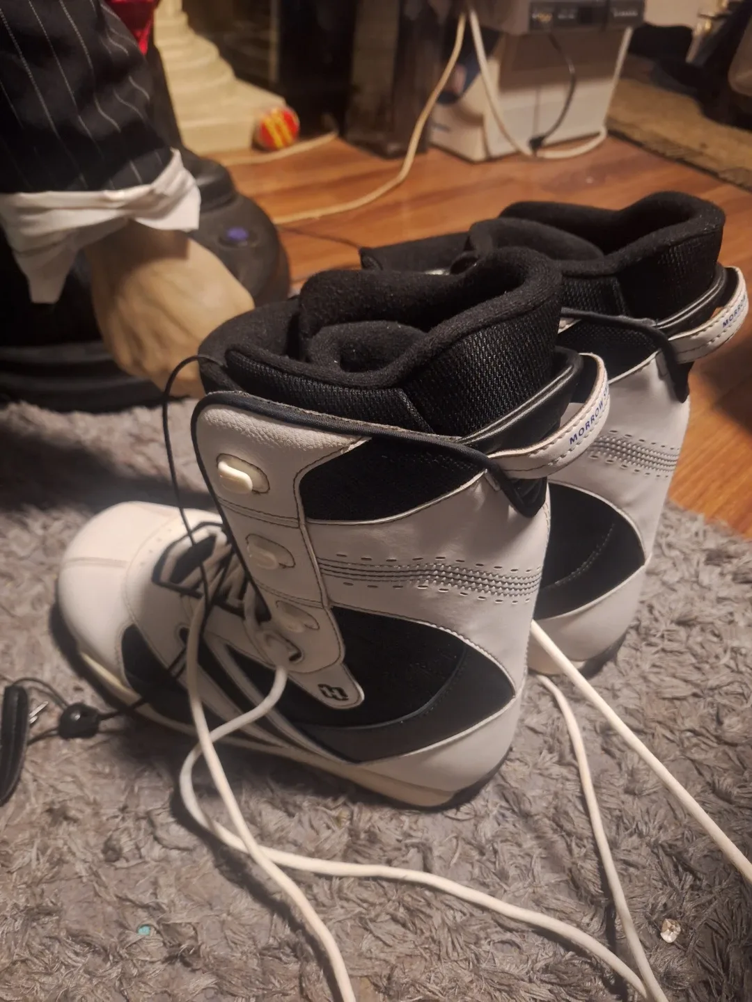 Morrow Snowboard w/ Bindings & Wedze Bag image indicator(2)