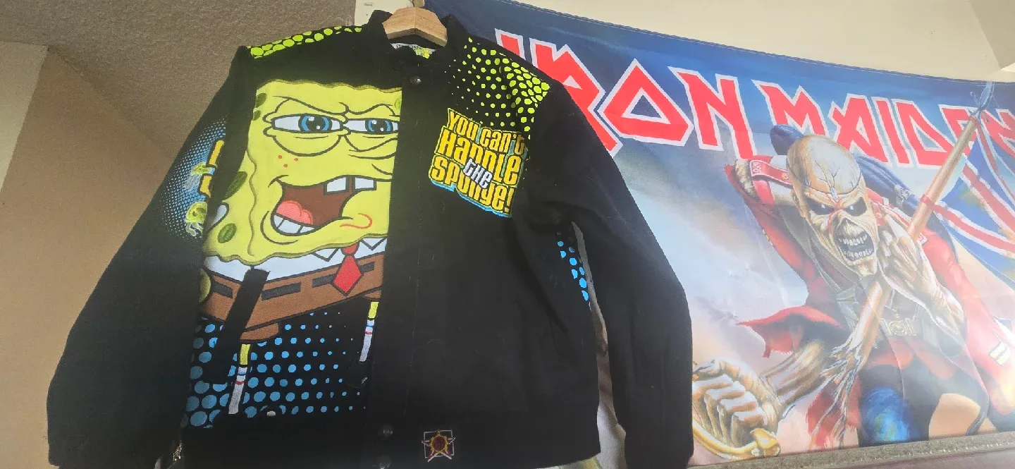 JH Design Spongebob Squarepants Jacket - Size L image indicator(2)