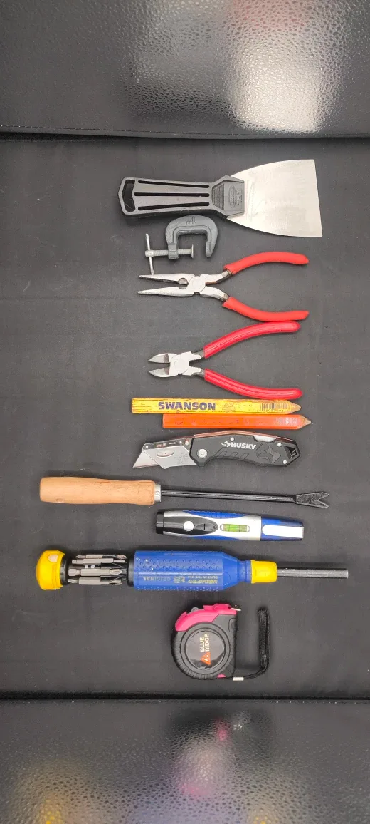 Premium Home Repair & DIY Tool Kit – 11 Tools – Ready to Use image indicator(2)