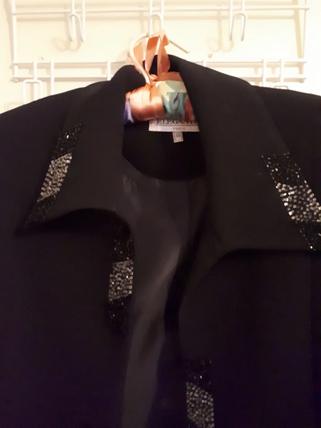 Elegante Paris Black Blazer - Size M image indicator(2)