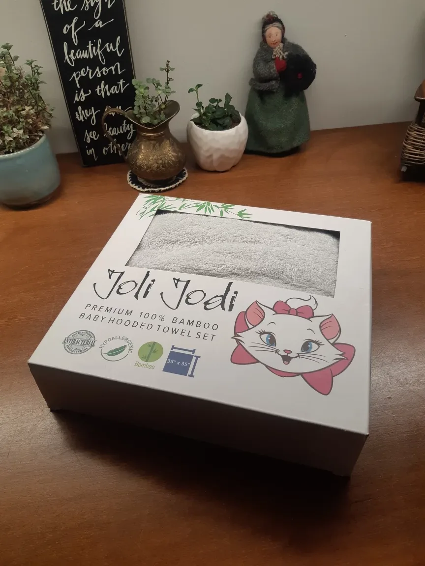 Joli Jodi bamboo baby hooded towel