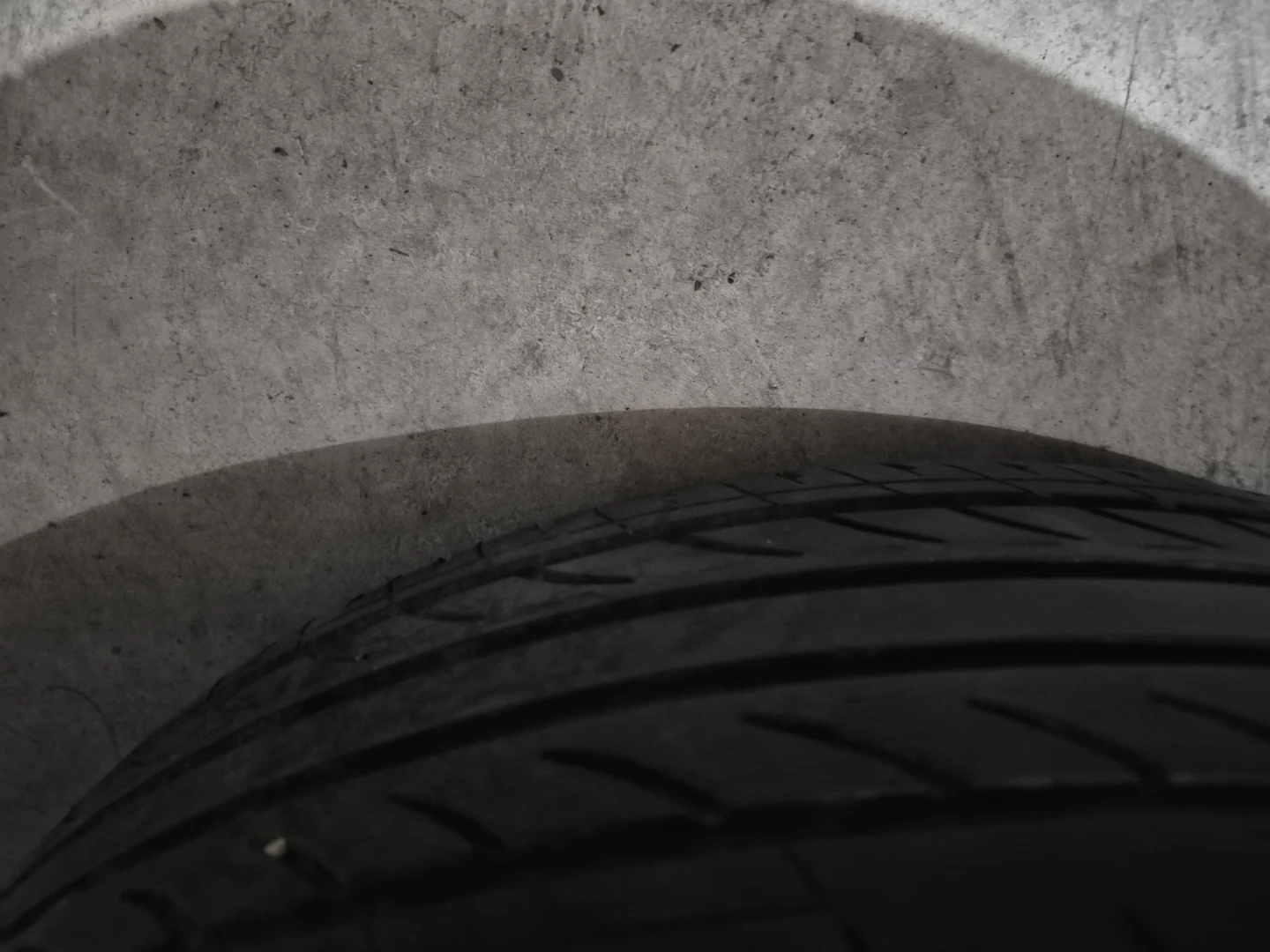 1 Good All Season Tire PLUS rim Size 195 70 R14 M+S *DEAL* - photo 2