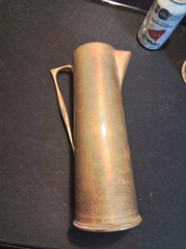 Antique WW I Trench Art Artillery Shell Brass Picthers 1916 - photo 2