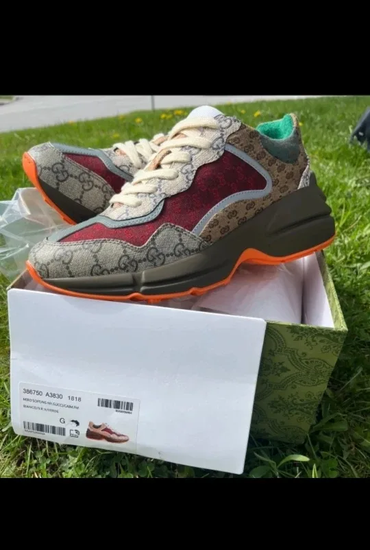 Gucci Rhyton Sneaker size 8.5 - 9