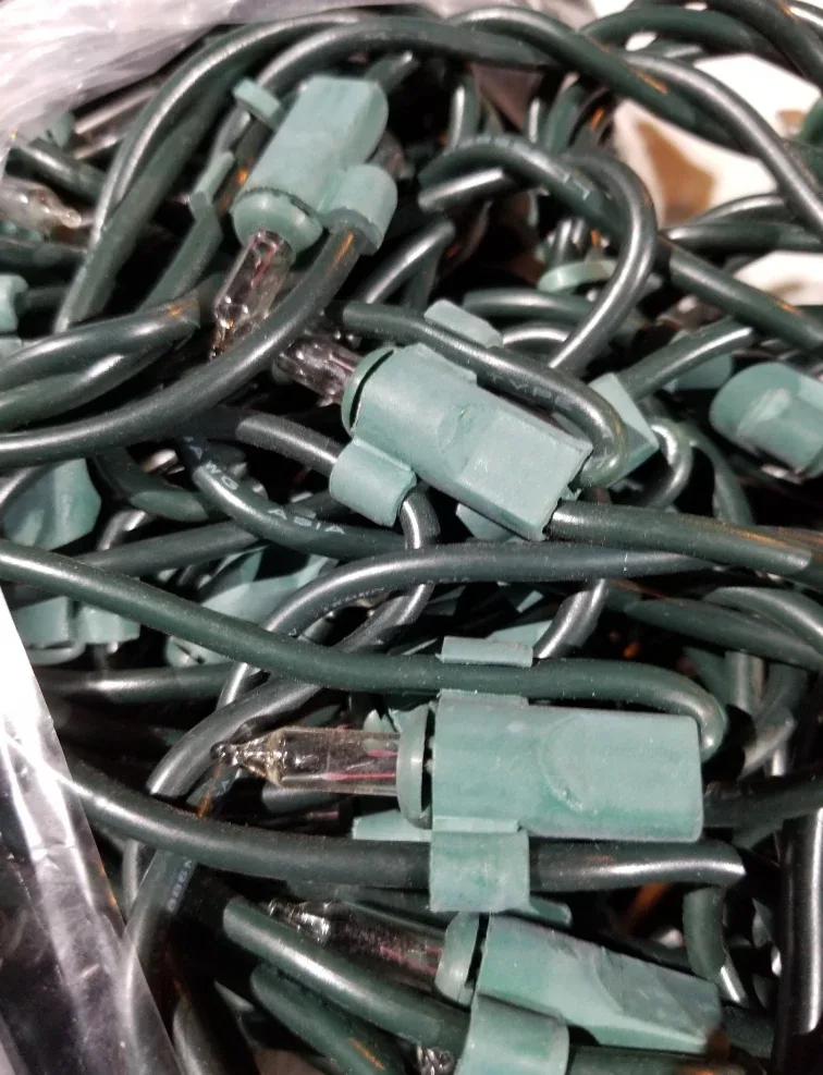 *BRAND NEW BOX!* Of Traditions 150 Net Lights 4'x6' Outdoor Use! image indicator(9)