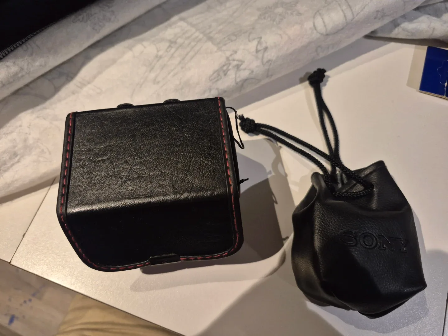 Sony Wide Conversion Lens with Optex Carry Bag image indicator(7)