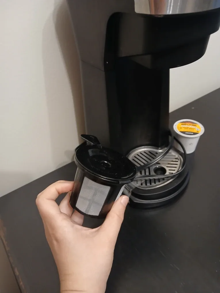 2 in 1 Coffee Maker (K Cup + Ground Coffee) image indicator(6)