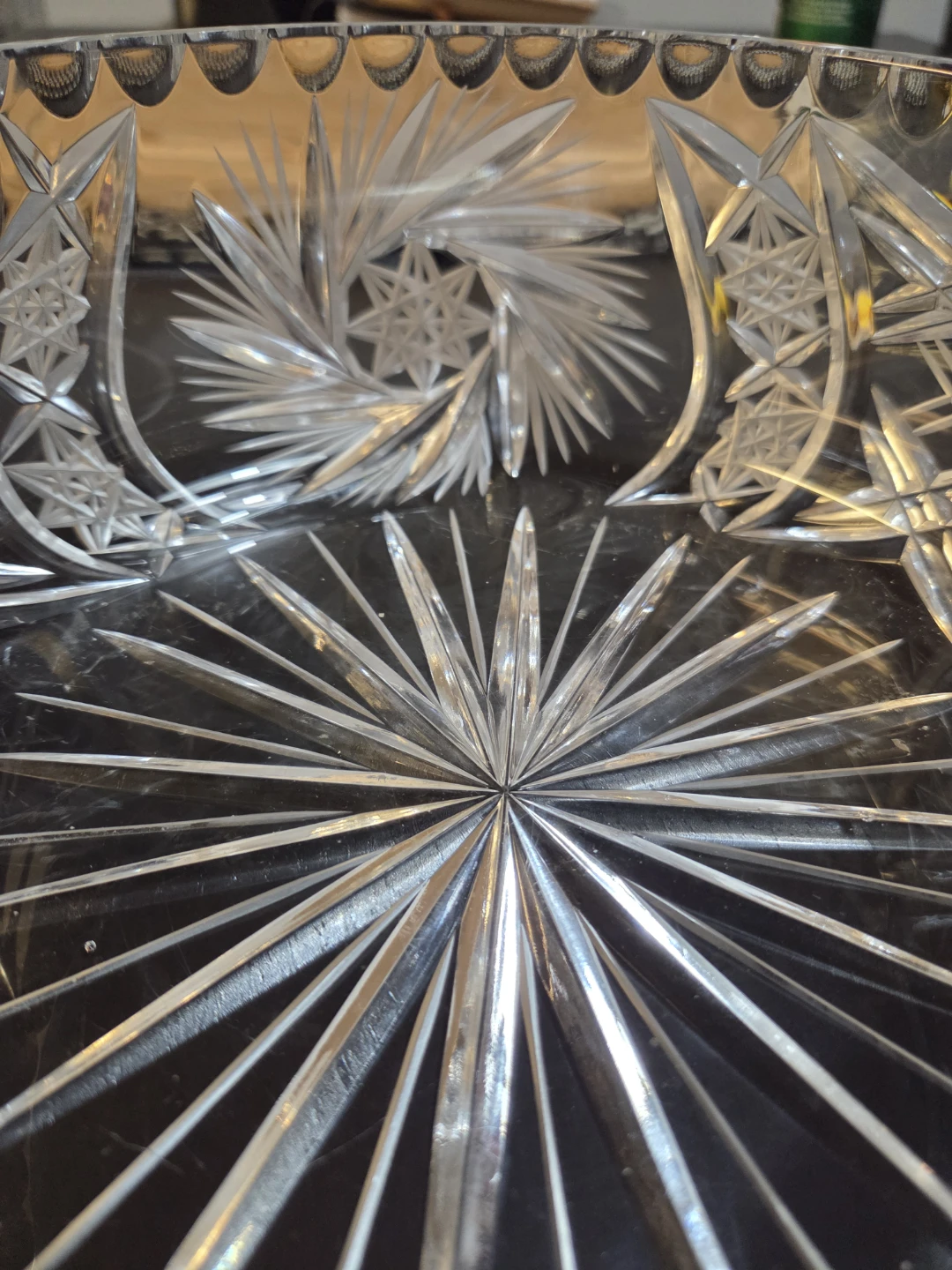 Crystal Bowl - Cut Glass Design - photo 4